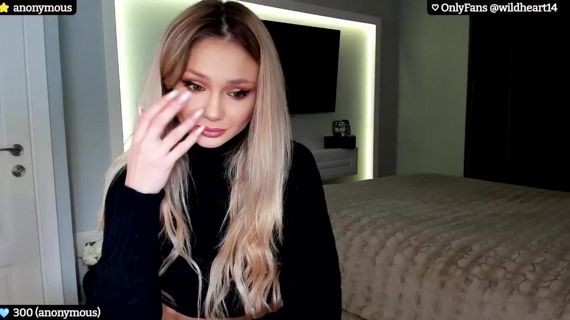 Gallery image thumbnail from Yveline's myfreecams stream on, 11/16/2024, 20:55 image 6 of 20
