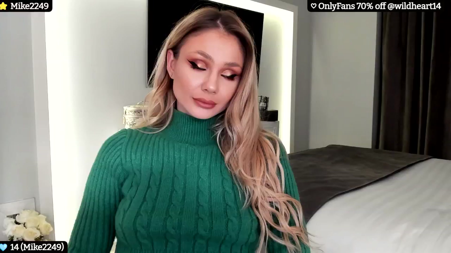 Gallery image thumbnail from Yveline's myfreecams stream on, 11/19/2024, 20:12 image 6 of 20