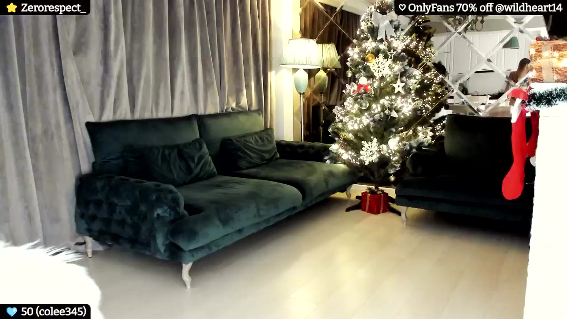 Gallery image thumbnail from Yveline's myfreecams stream on, 11/29/2024, 20:21 image 13 of 20