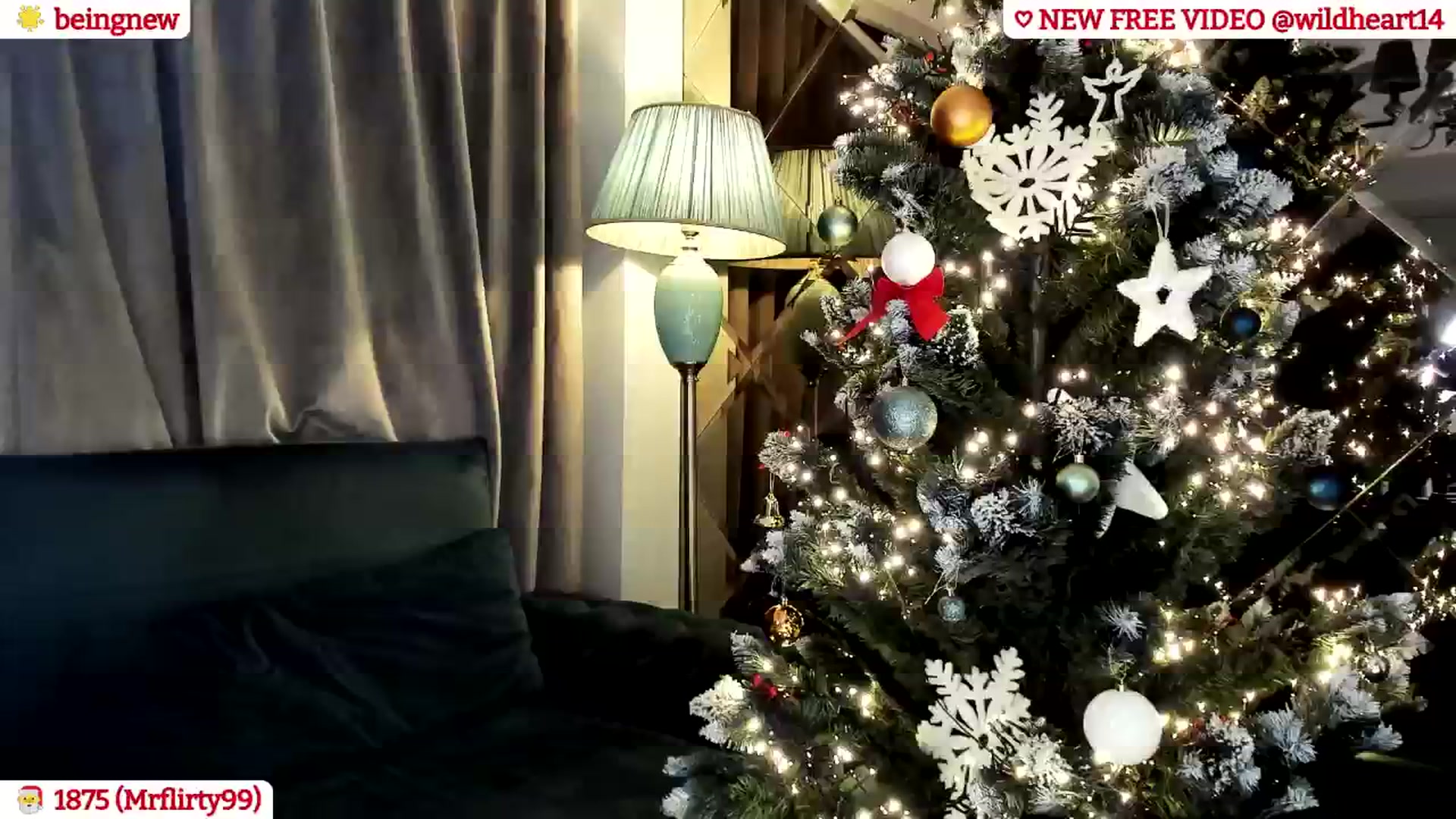 Gallery image thumbnail from Yveline's myfreecams stream on, 12/01/2024, 21:39 image 4 of 20