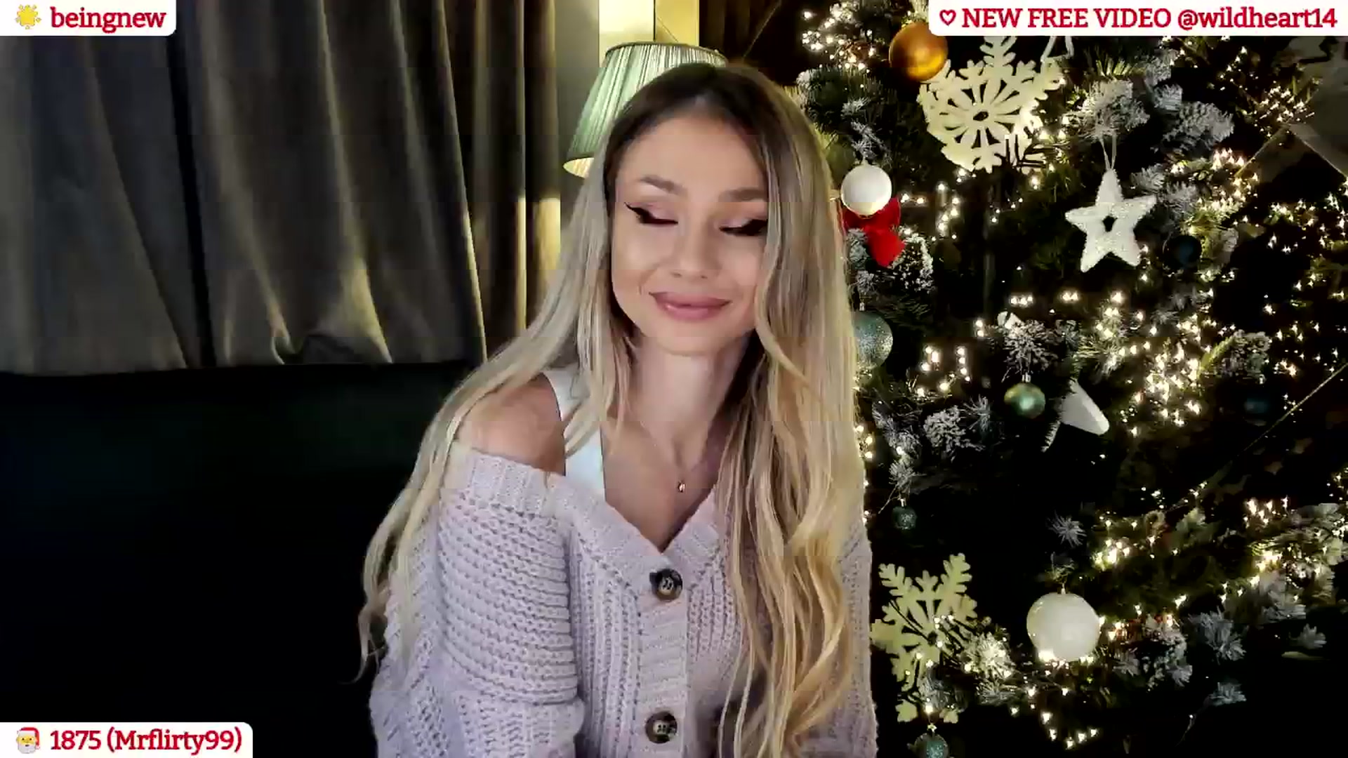 Gallery image thumbnail from Yveline's myfreecams stream on, 12/01/2024, 21:39 image 2 of 20