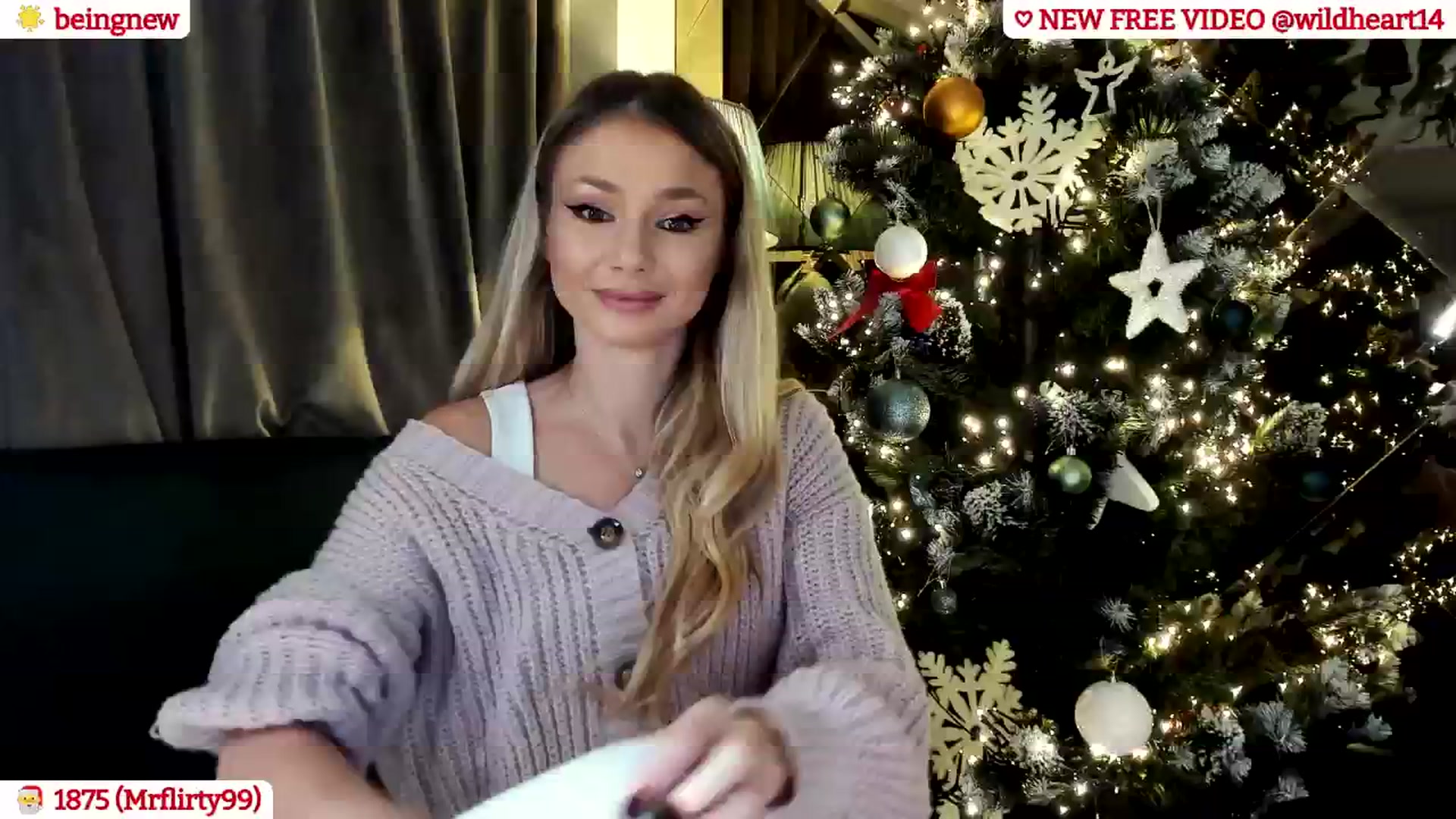 Gallery image thumbnail from Yveline's myfreecams stream on, 12/01/2024, 21:39 image 8 of 20