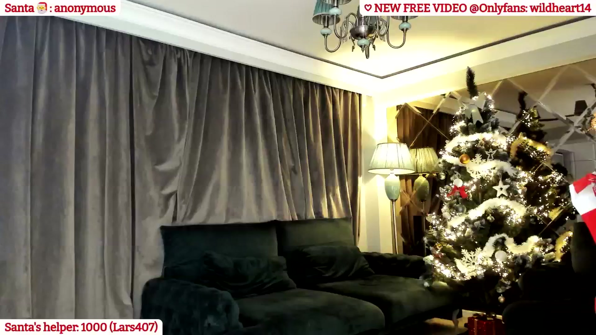 Gallery image thumbnail from Yveline's myfreecams stream on, 12/11/2024, 23:44 image 8 of 20