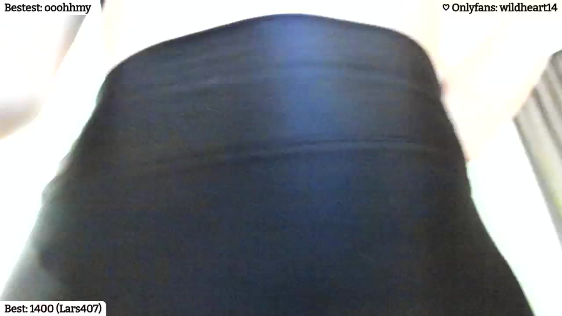 Gallery image thumbnail from Yveline's myfreecams stream on, 01/21/2025, 21:30 image 13 of 20