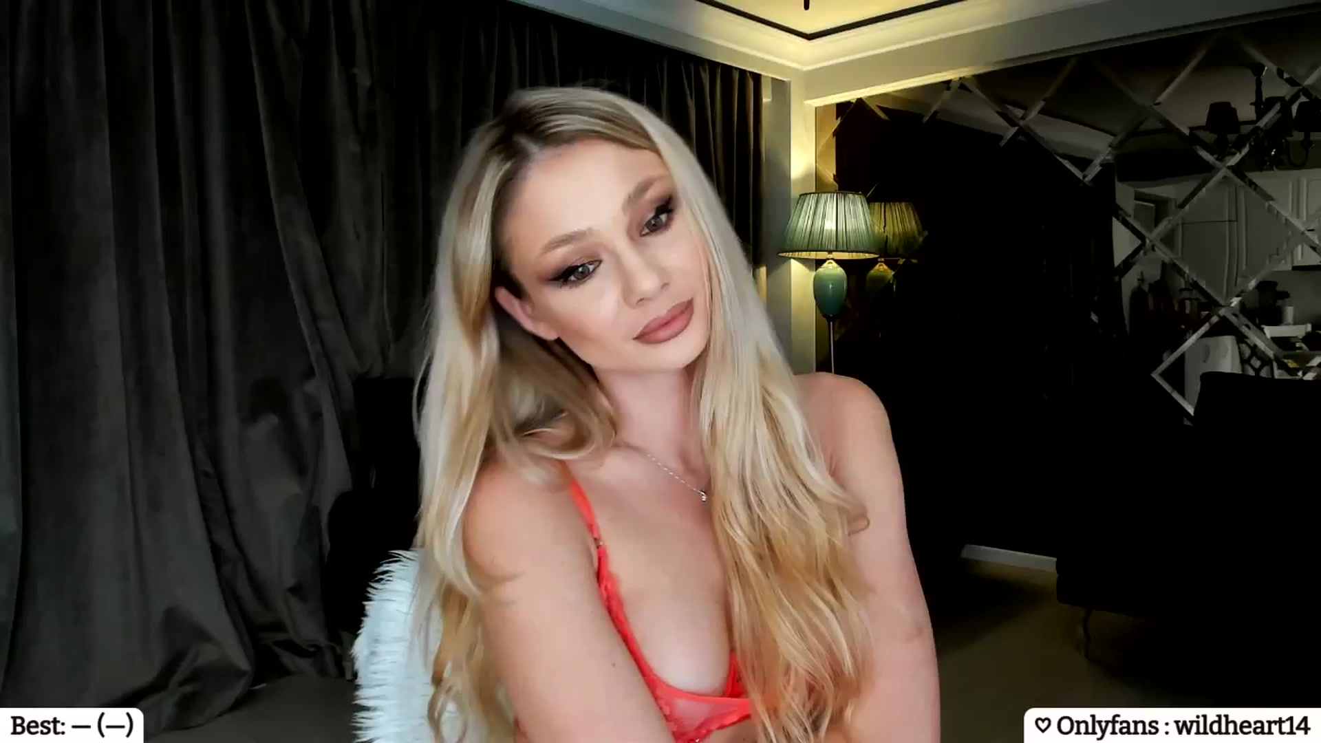 Gallery image thumbnail from Yveline's myfreecams stream on, 01/28/2025, 22:30 image 1 of 20