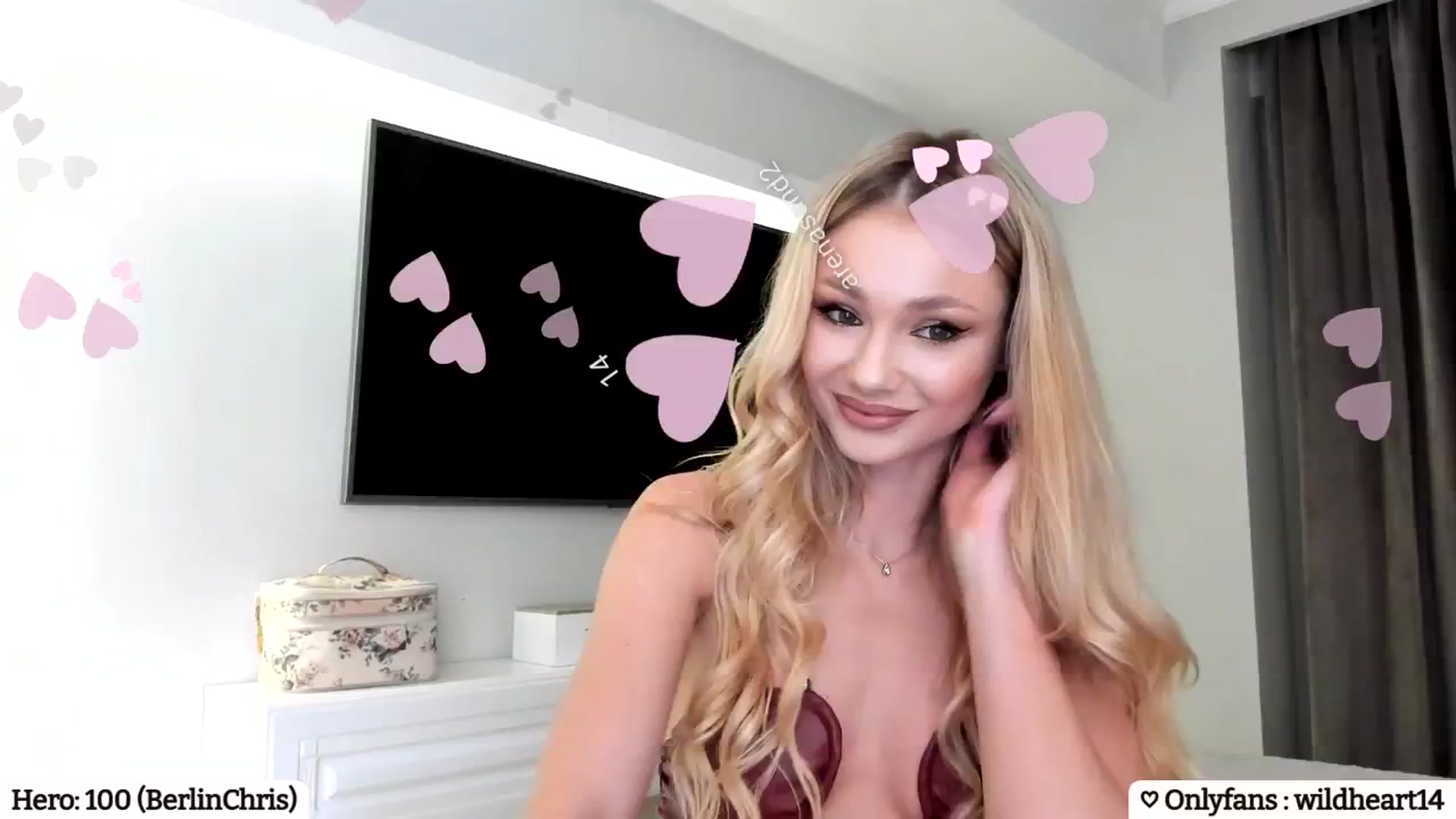 Gallery image thumbnail from Yveline's myfreecams stream on, 02/08/2025, 16:06 image 20 of 20