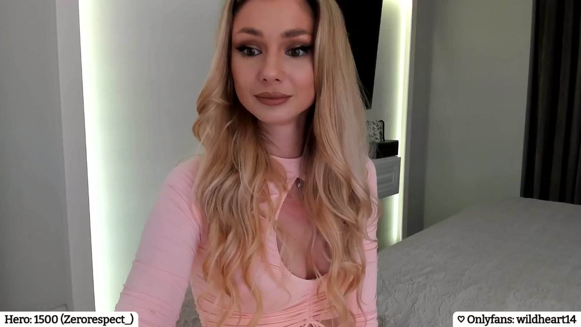 Gallery image thumbnail from Yveline's myfreecams stream on, 02/27/2025, 21:37 image 10 of 20