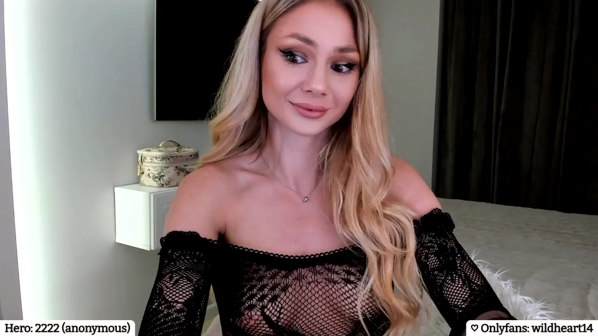 Gallery image thumbnail from Yveline's myfreecams stream on, 02/28/2025, 23:02 image 19 of 20