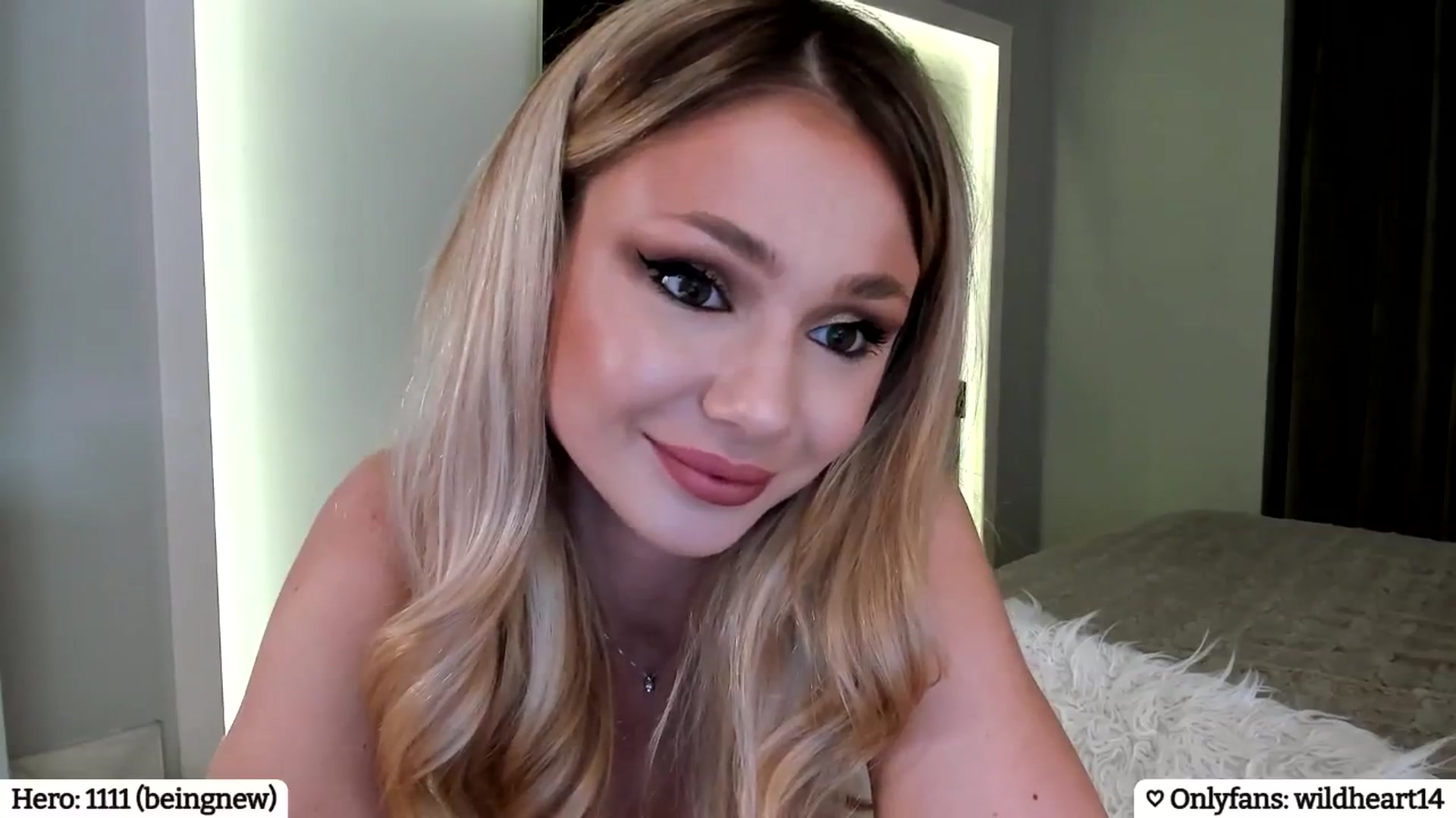 Gallery image thumbnail from Yveline's myfreecams stream on, 03/09/2025, 22:21 image 8 of 20