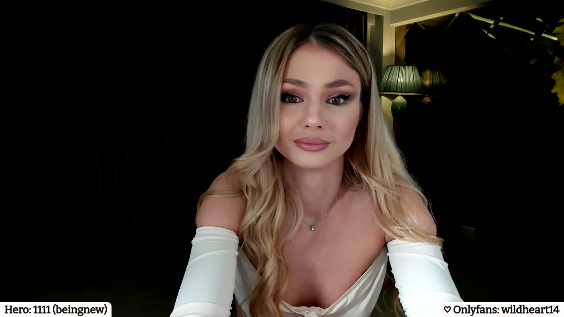 Gallery image thumbnail from Yveline's myfreecams stream on, 03/11/2025, 01:32 image 4 of 20