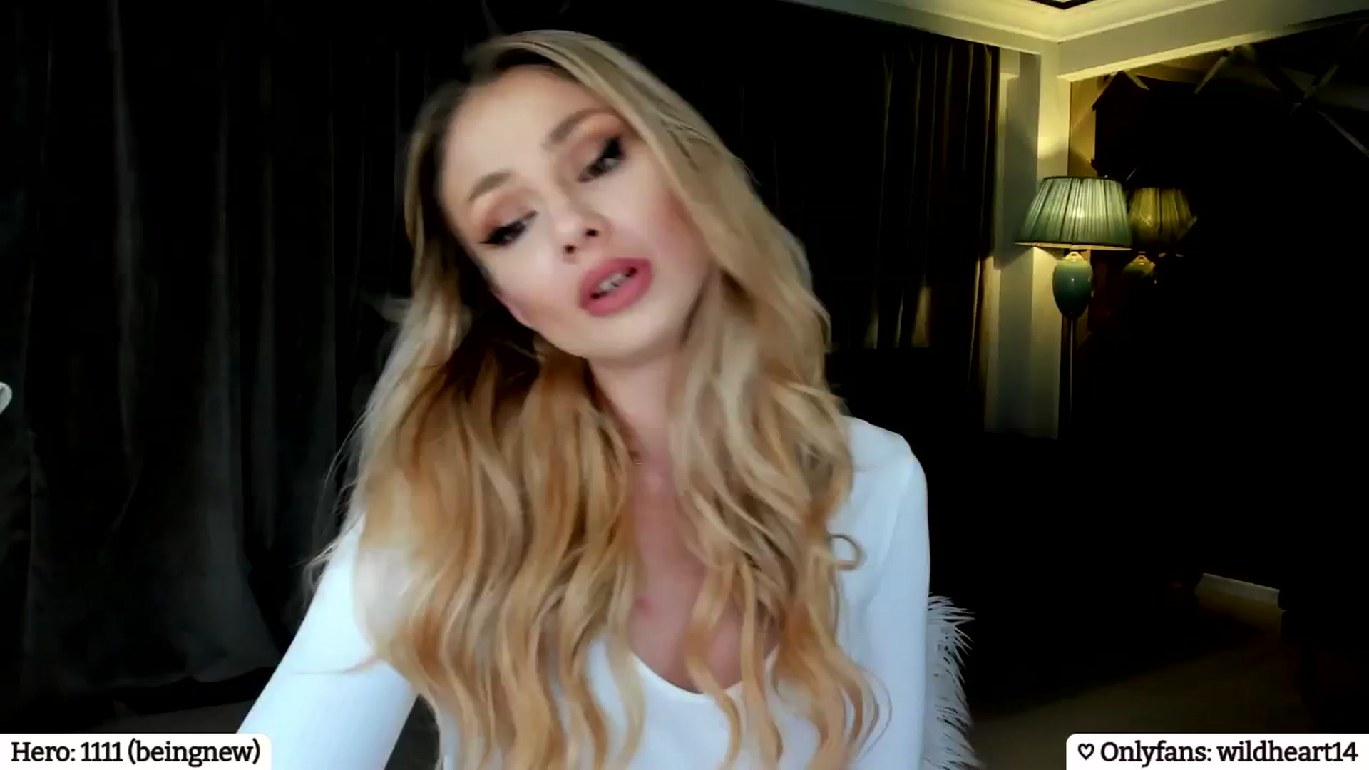Gallery image thumbnail from Yveline's myfreecams stream on, 03/12/2025, 22:37 image 18 of 20