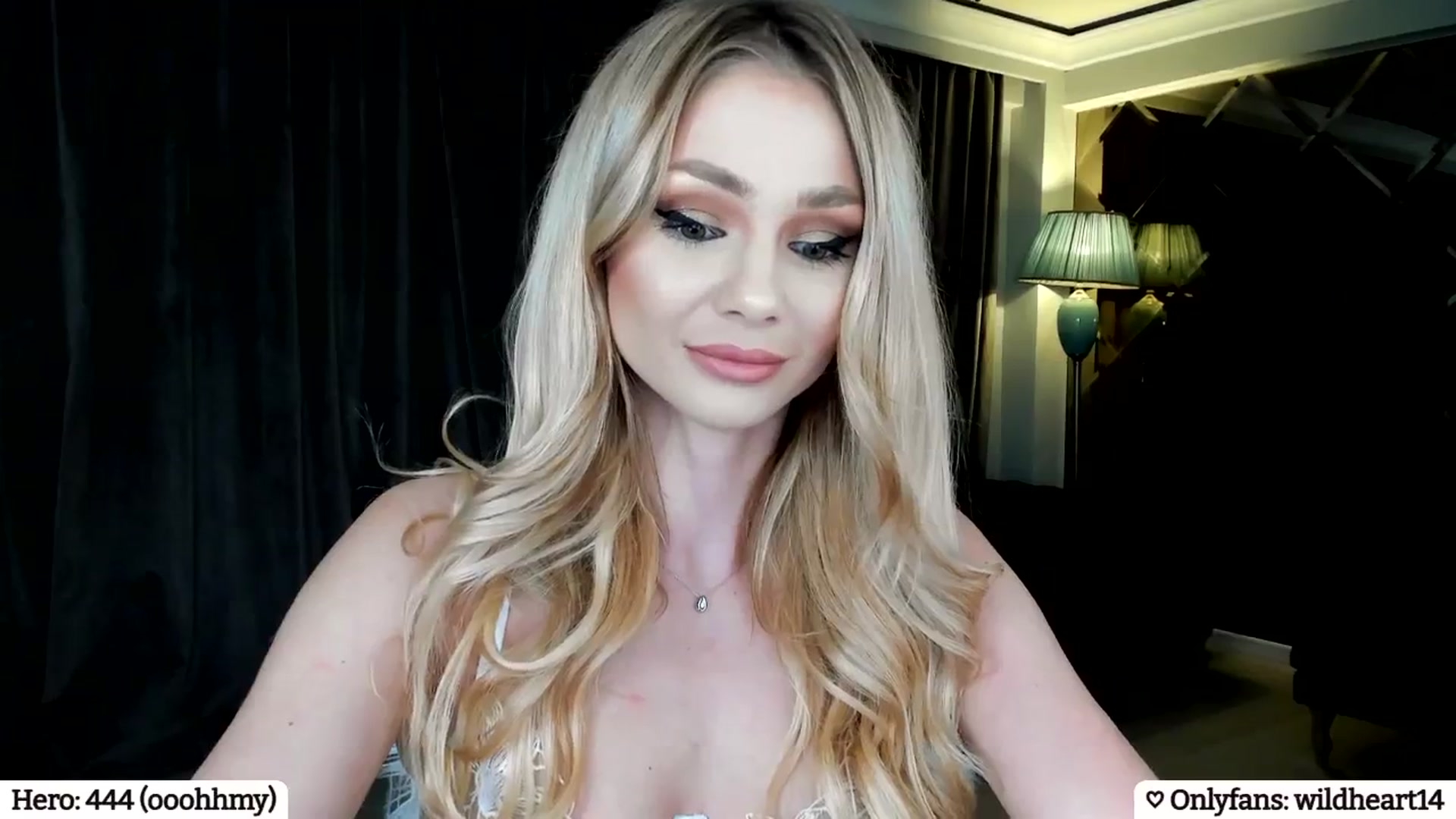 Gallery image thumbnail from Yveline's myfreecams stream on, 03/13/2025, 16:47 image 16 of 20