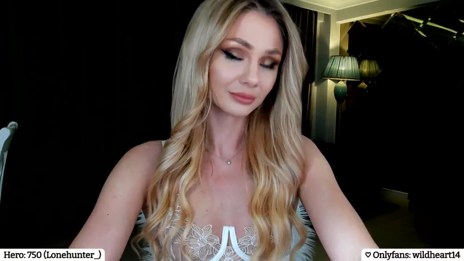 Gallery image thumbnail from Yveline's myfreecams stream on, 03/13/2025, 22:53 image 4 of 20
