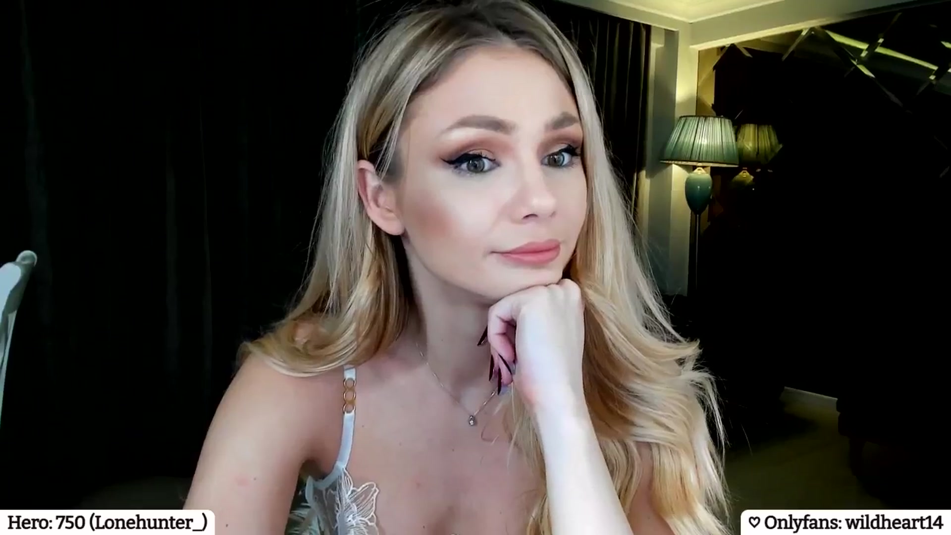 Gallery image thumbnail from Yveline's myfreecams stream on, 03/13/2025, 22:53 image 3 of 20