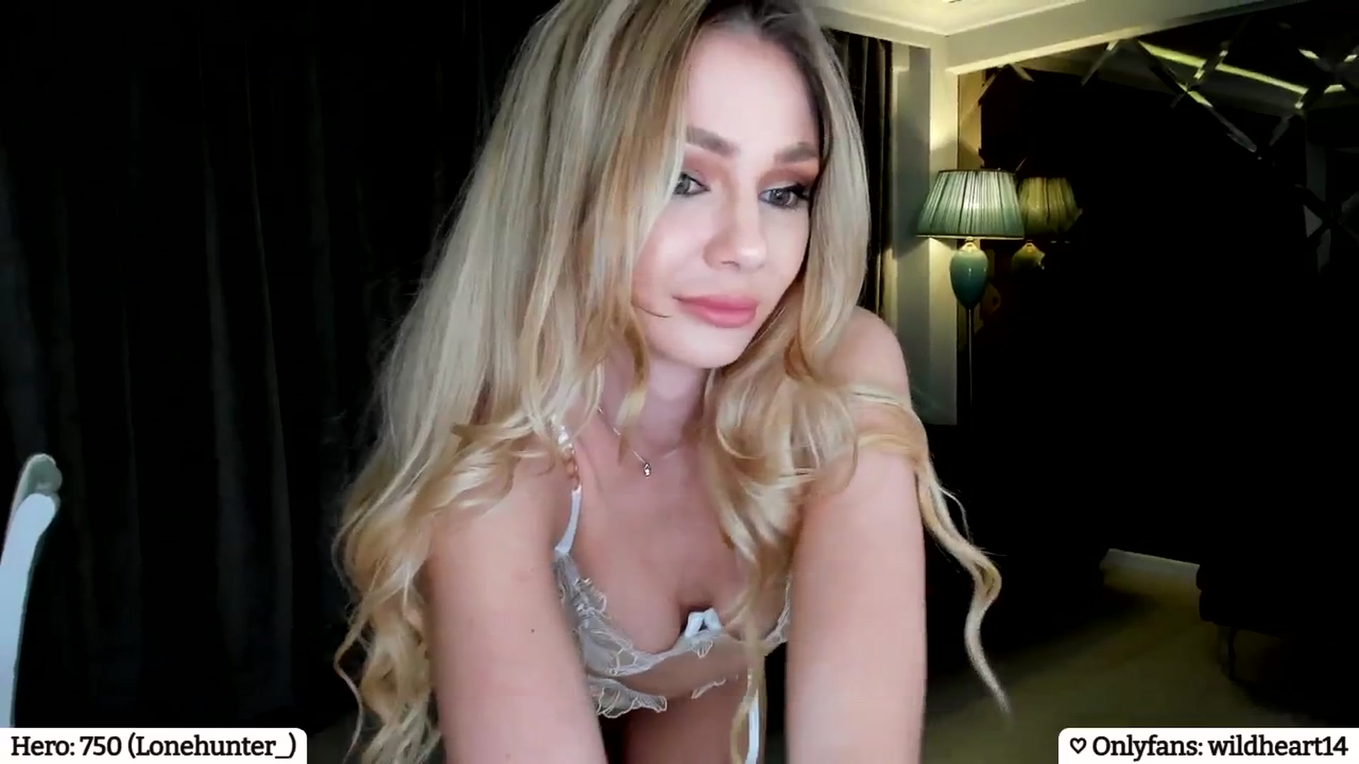 Gallery image thumbnail from Yveline's myfreecams stream on, 03/13/2025, 22:53 image 12 of 20