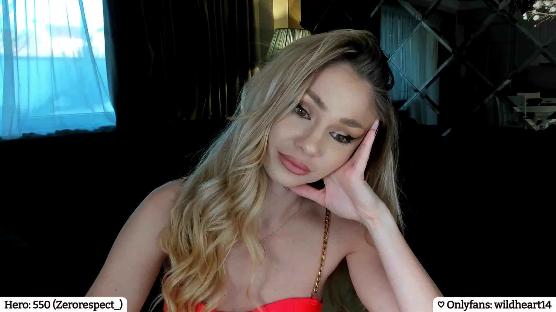 Gallery image thumbnail from Yveline's myfreecams stream on, 03/20/2025, 16:09 image 12 of 20