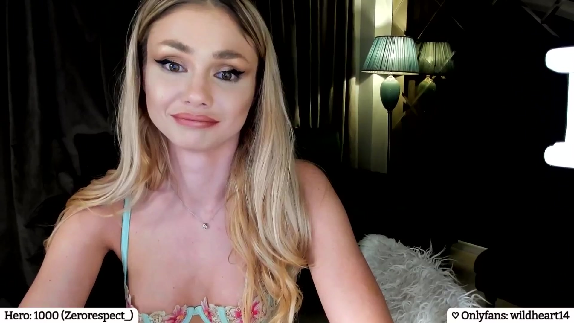 Gallery image thumbnail from Yveline's myfreecams stream on, 03/20/2025, 22:01 image 10 of 20