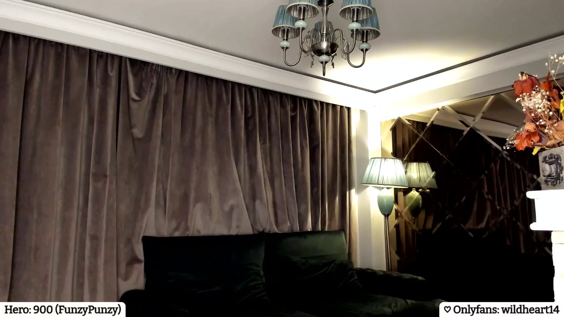 Gallery image thumbnail from Yveline's myfreecams stream on, 03/21/2025, 21:53 image 4 of 20