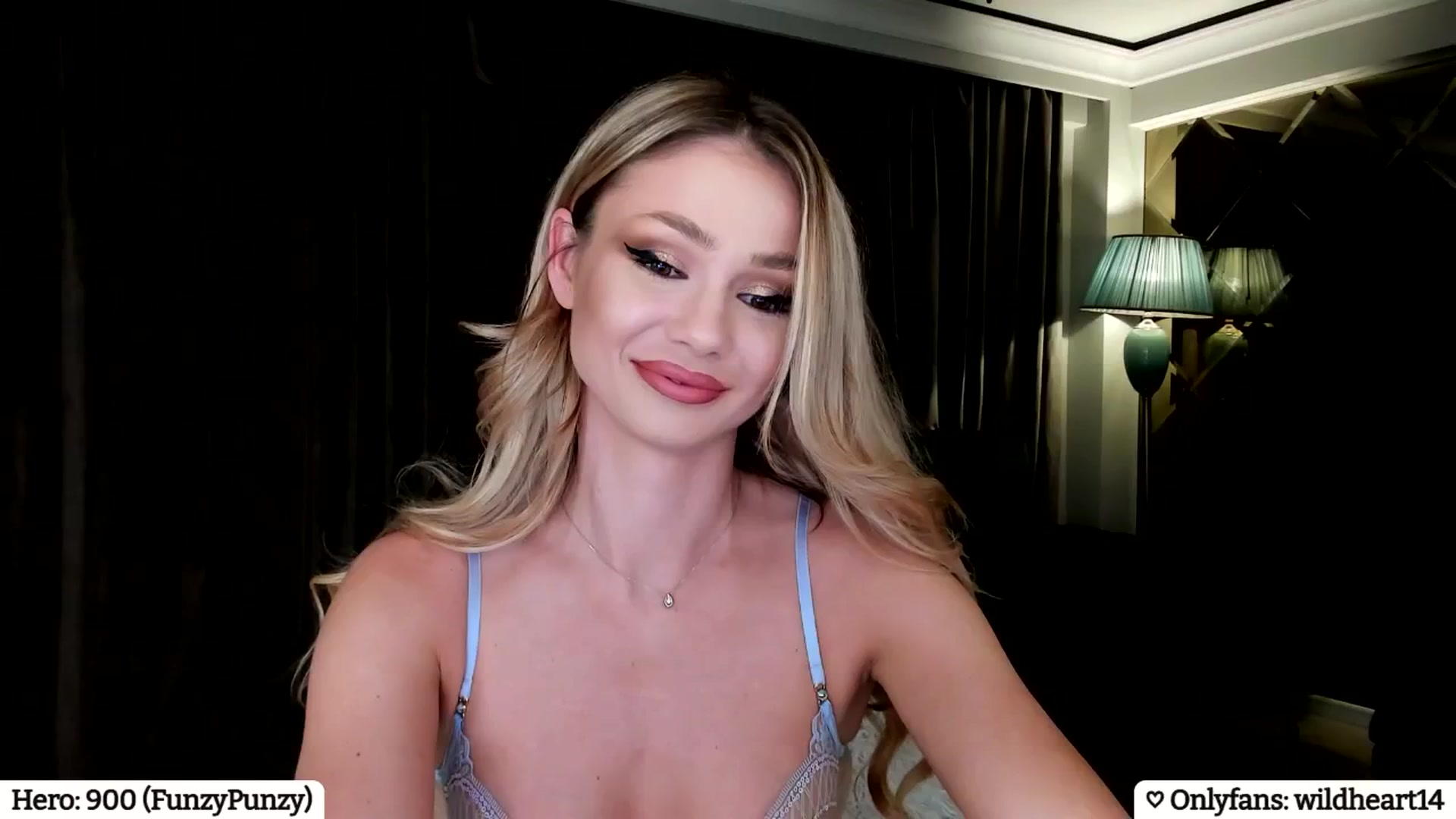 Gallery image thumbnail from Yveline's myfreecams stream on, 03/21/2025, 21:53 image 11 of 20