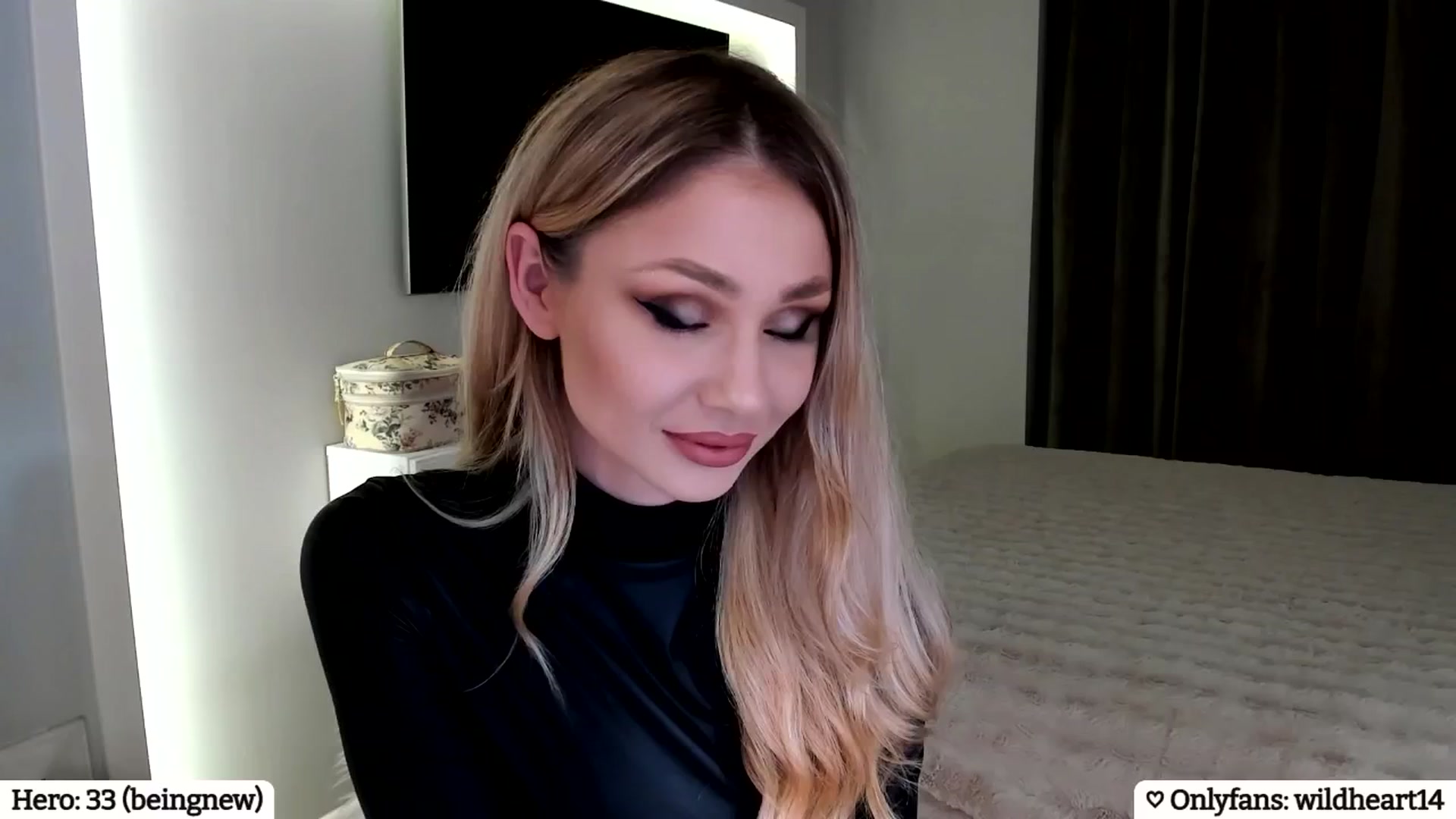 Gallery image thumbnail from Yveline's myfreecams stream on, 03/27/2025, 23:14 image 4 of 20