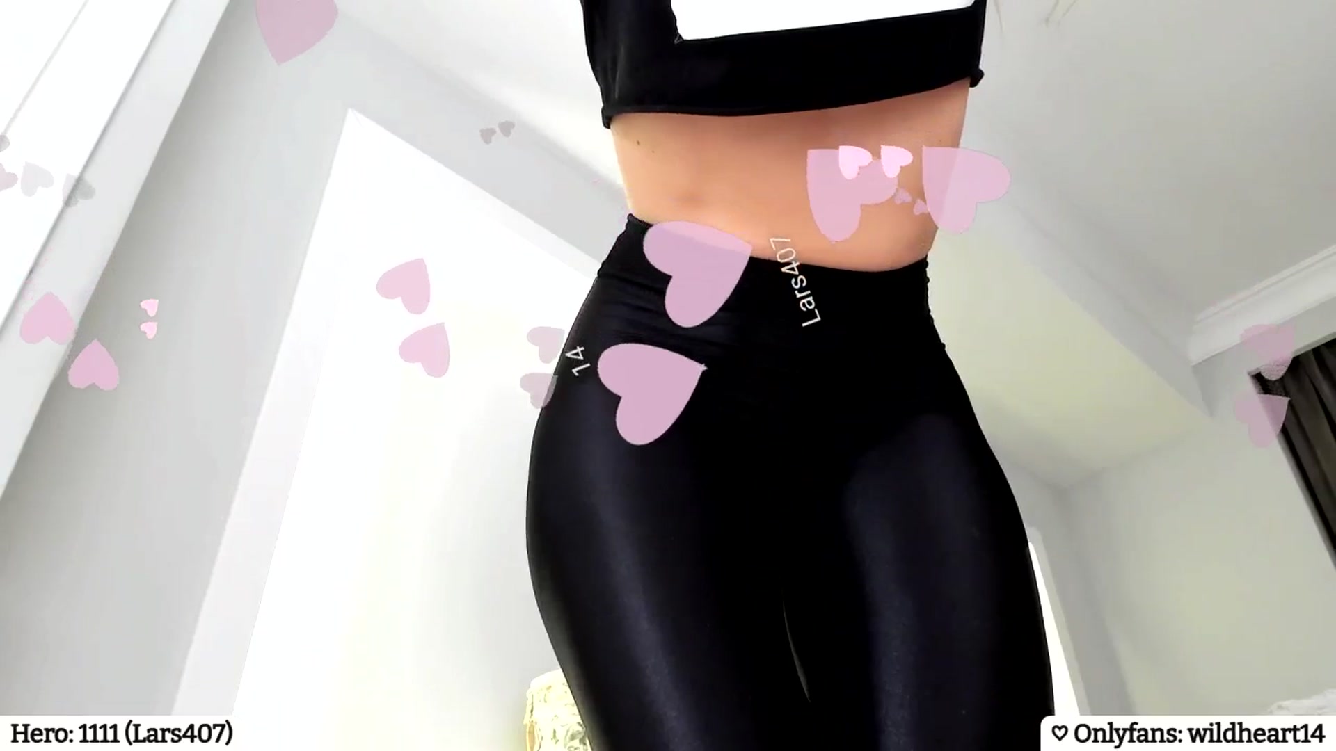 Gallery image thumbnail from Yveline's myfreecams stream on, 03/30/2025, 21:00 image 3 of 20
