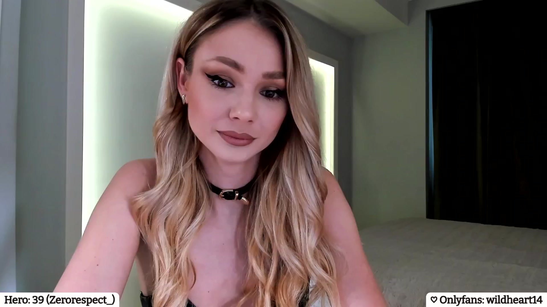 Gallery image thumbnail from Yveline's myfreecams stream on, 04/05/2025, 15:30 image 10 of 20