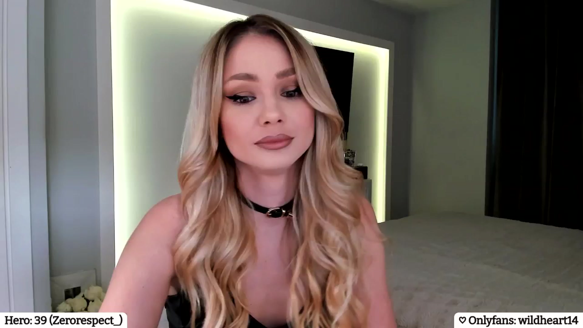 Gallery image thumbnail from Yveline's myfreecams stream on, 04/05/2025, 15:30 image 1 of 20