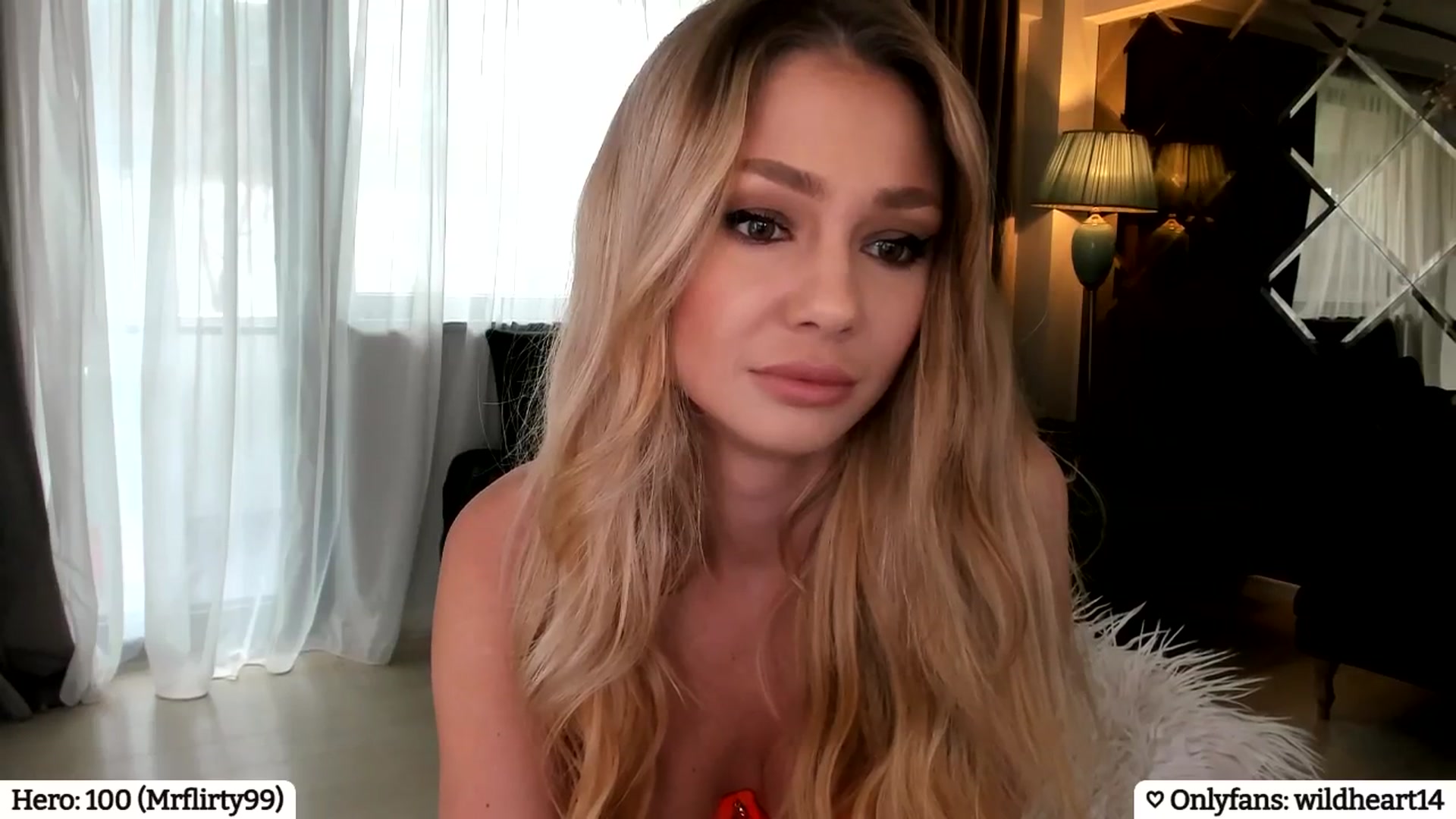 Gallery image thumbnail from Yveline's myfreecams stream on, 04/10/2025, 15:13 image 7 of 20