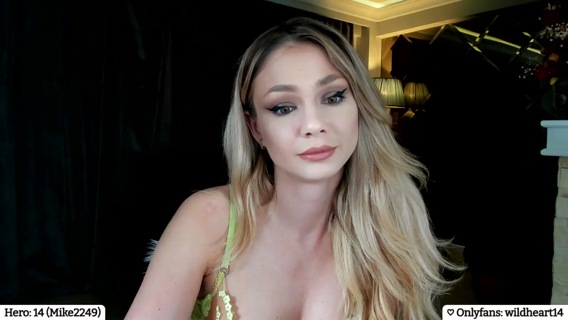 Gallery image thumbnail from Yveline's myfreecams stream on, 04/10/2025, 20:25 image 1 of 20