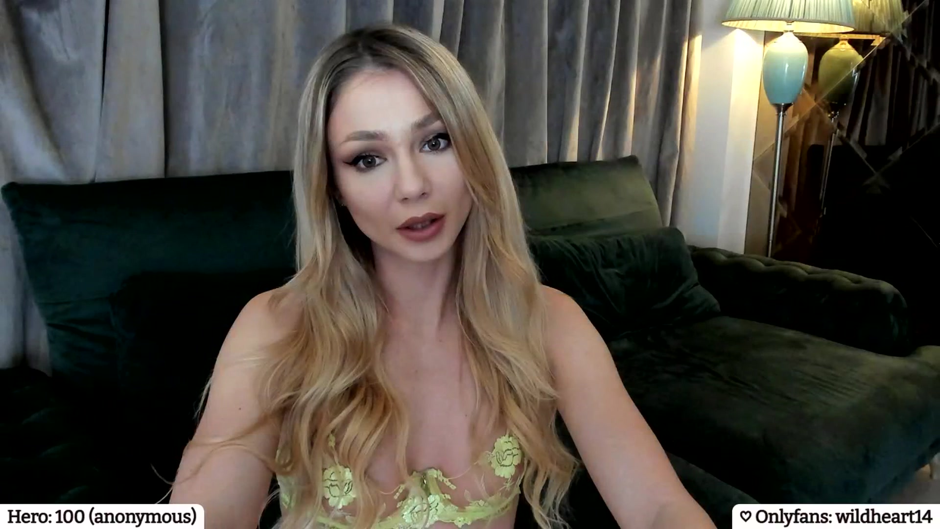 Gallery image thumbnail from Yveline's myfreecams stream on, 04/10/2025, 20:25 image 8 of 20