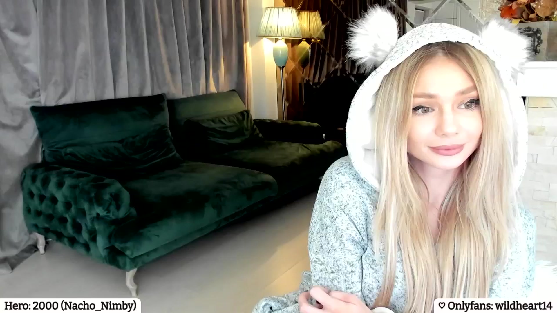Gallery image thumbnail from Yveline's myfreecams stream on, 04/15/2025, 22:37 image 18 of 20
