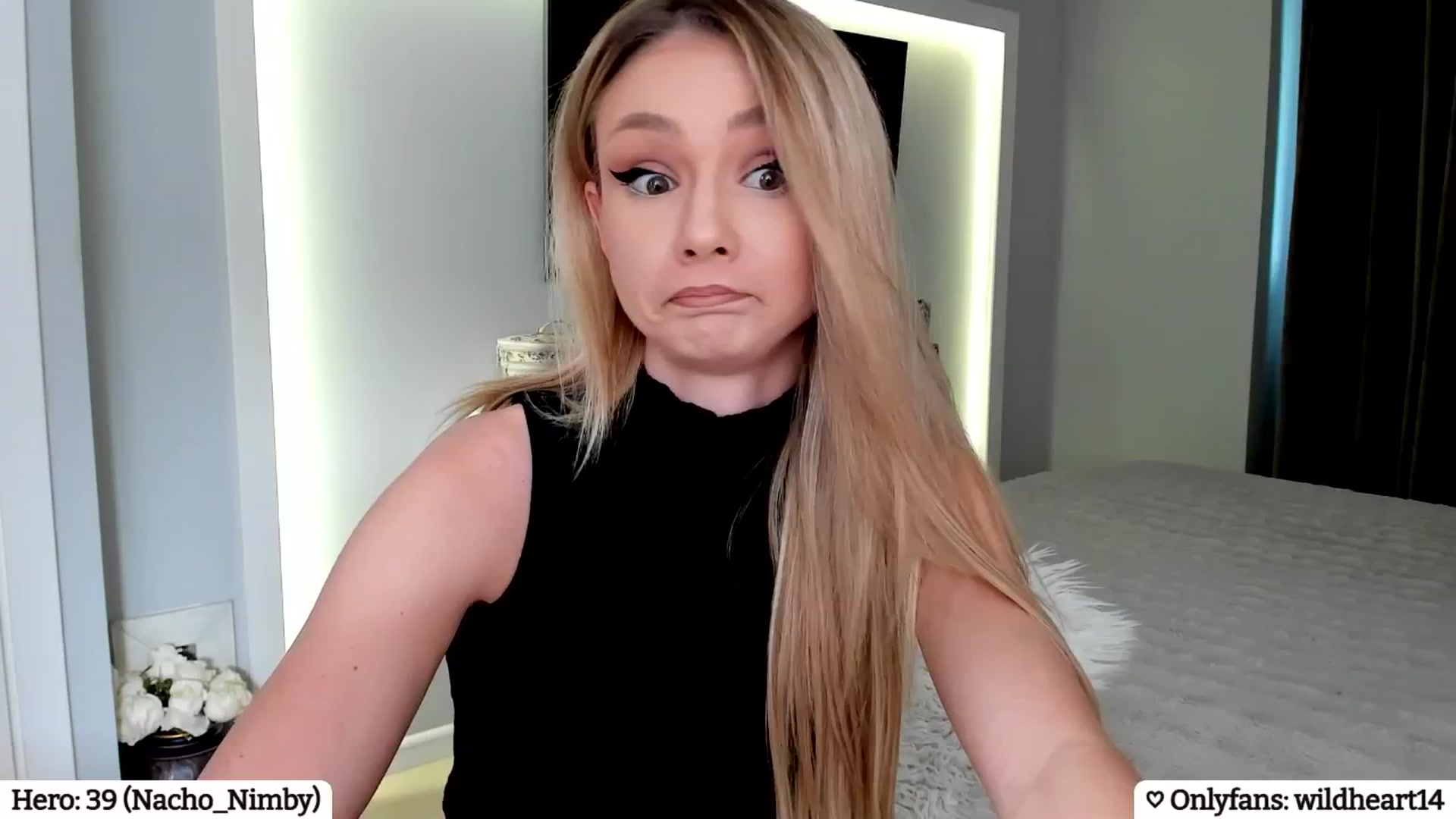 Gallery image thumbnail from Yveline's myfreecams stream on, 04/16/2025, 15:29 image 9 of 20