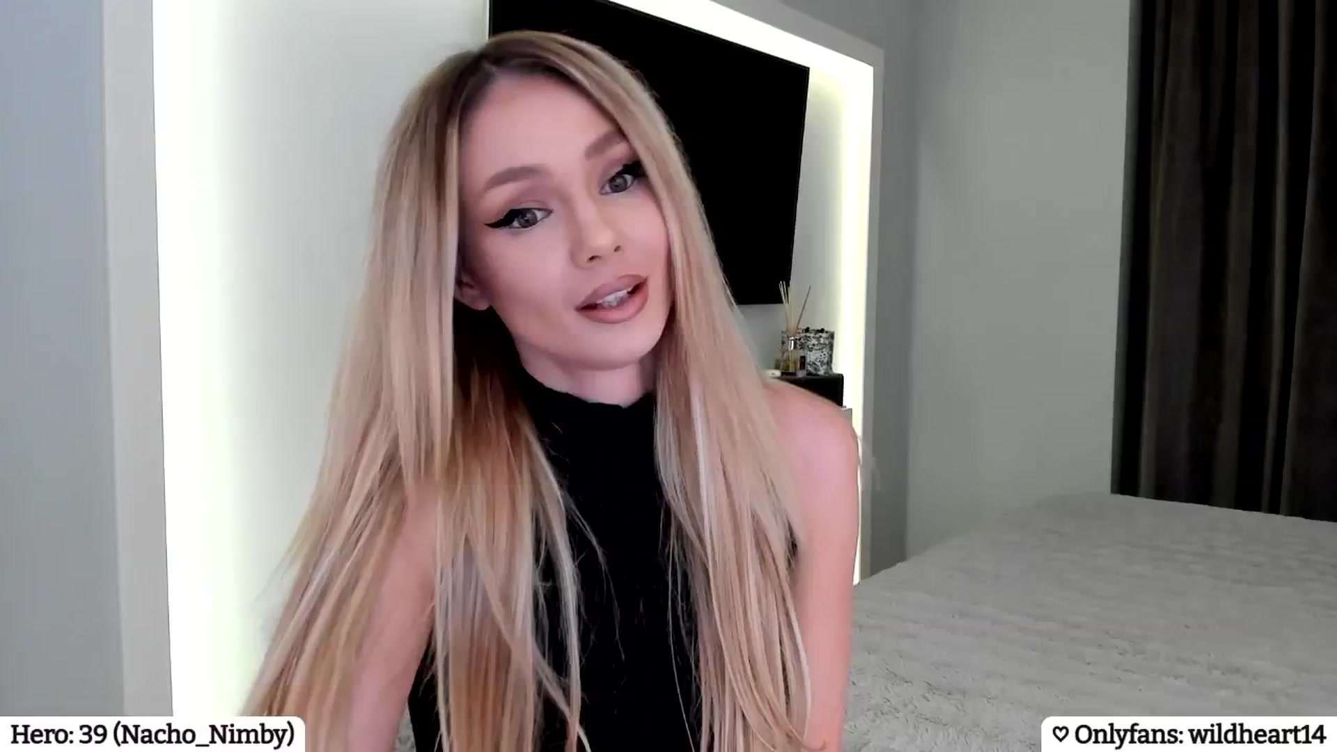 Gallery image thumbnail from Yveline's myfreecams stream on, 04/16/2025, 21:09 image 1 of 20