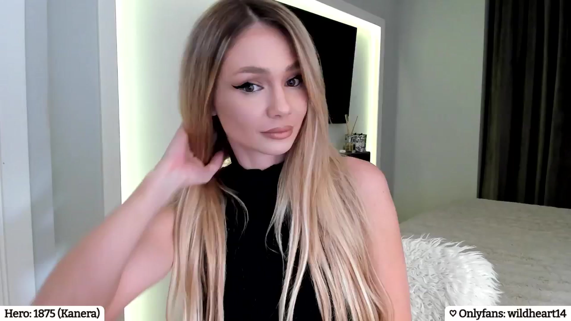 Gallery image thumbnail from Yveline's myfreecams stream on, 04/16/2025, 22:37 image 16 of 20