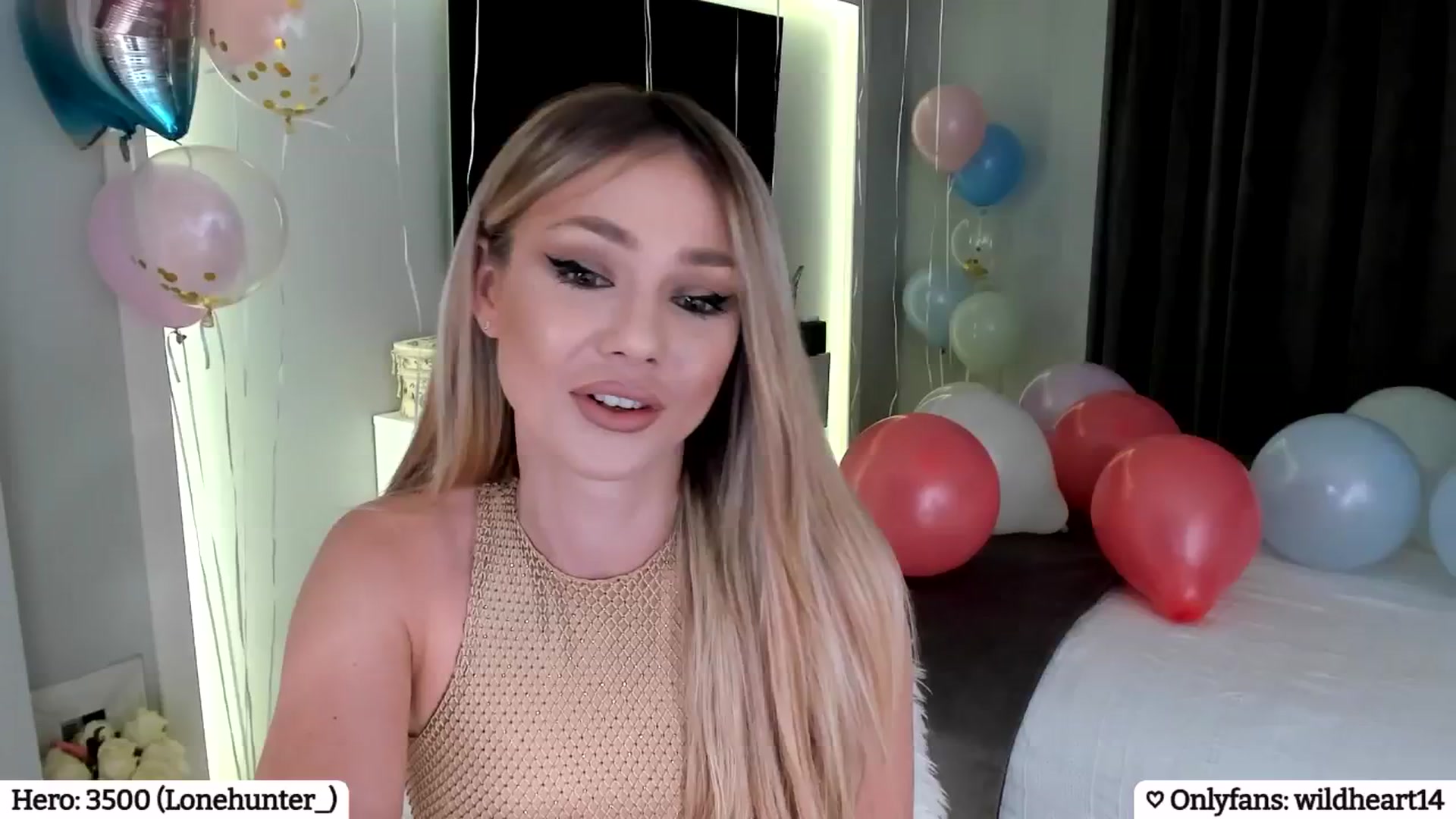 Gallery image thumbnail from Yveline's myfreecams stream on, 04/24/2025, 21:07 image 5 of 20