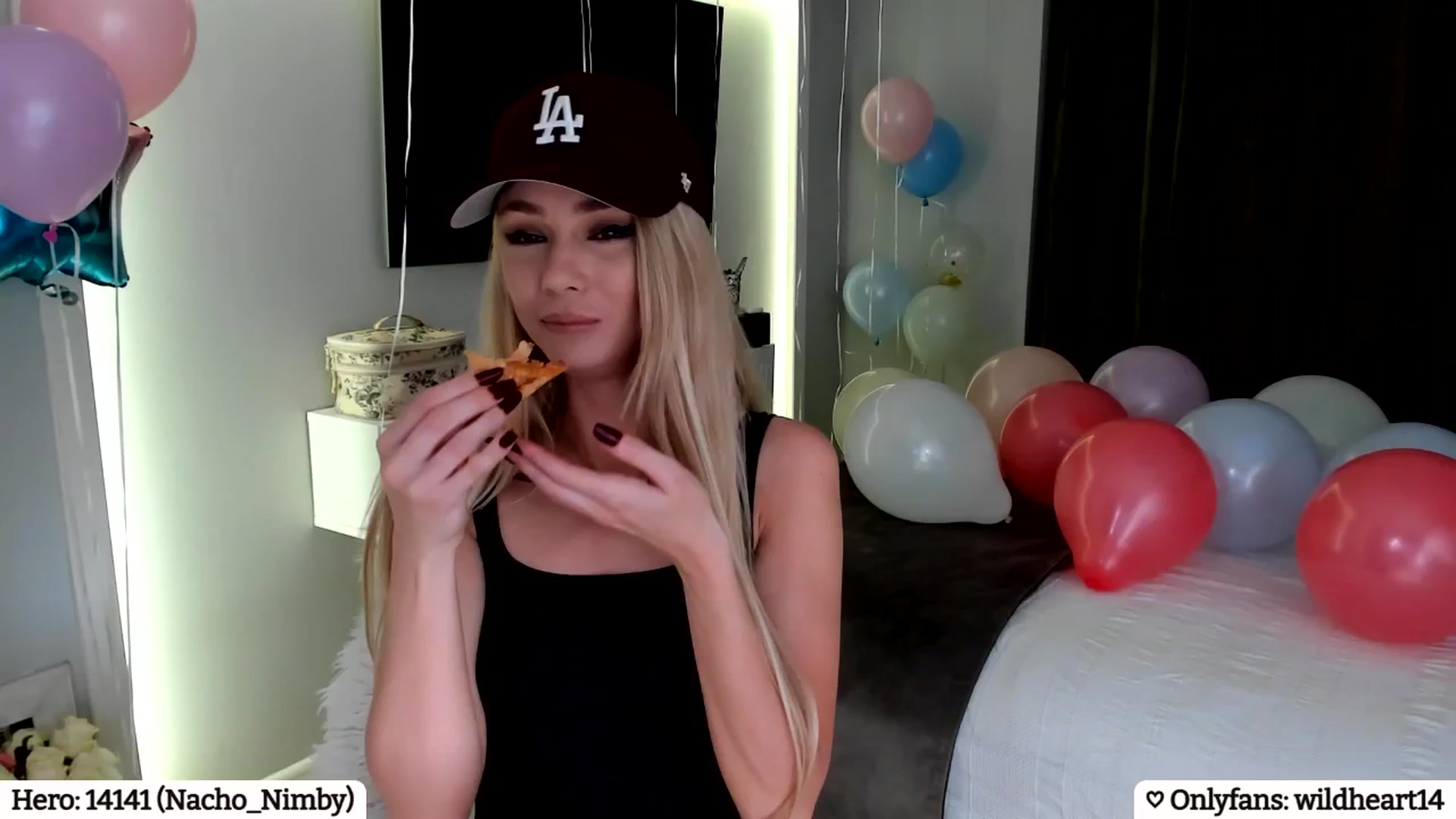 Gallery image thumbnail from Yveline's myfreecams stream on, 04/24/2025, 22:34 image 3 of 20