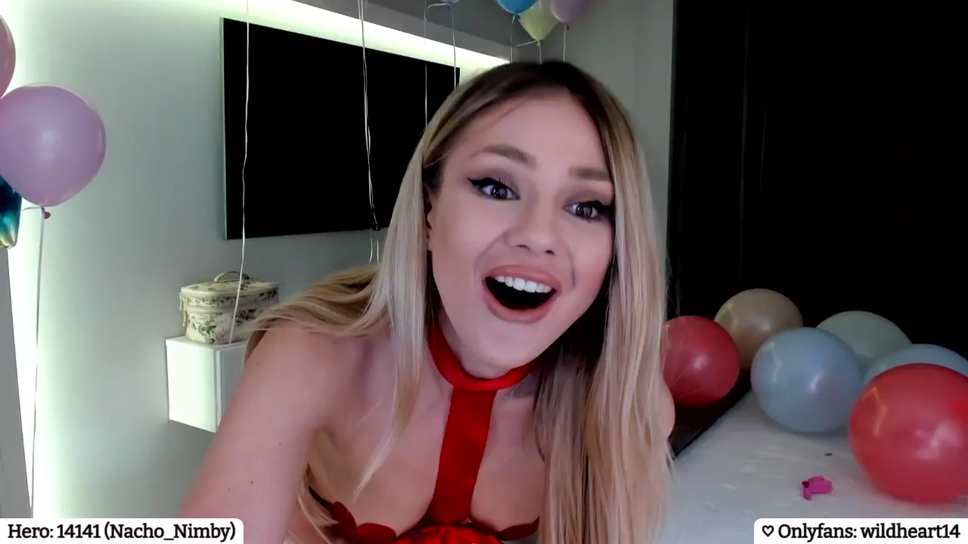 Gallery image thumbnail from Yveline's myfreecams stream on, 04/24/2025, 22:34 image 12 of 20