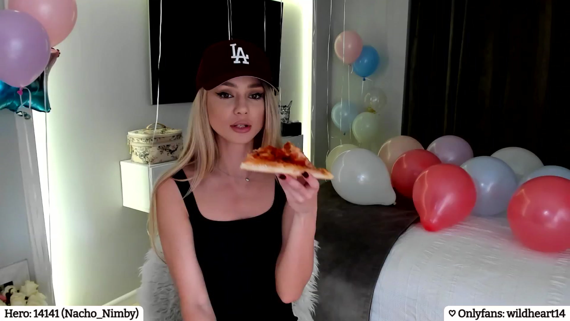 Gallery image thumbnail from Yveline's myfreecams stream on, 04/24/2025, 22:34 image 4 of 20