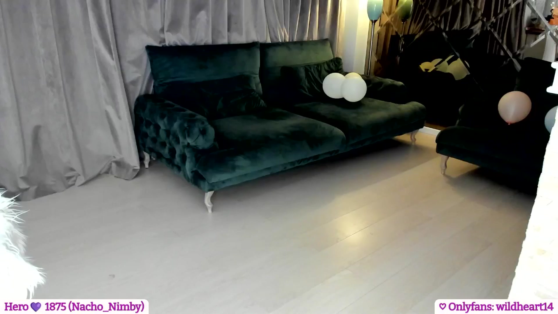 Gallery image thumbnail from Yveline's myfreecams stream on, 05/04/2025, 19:49 image 13 of 20