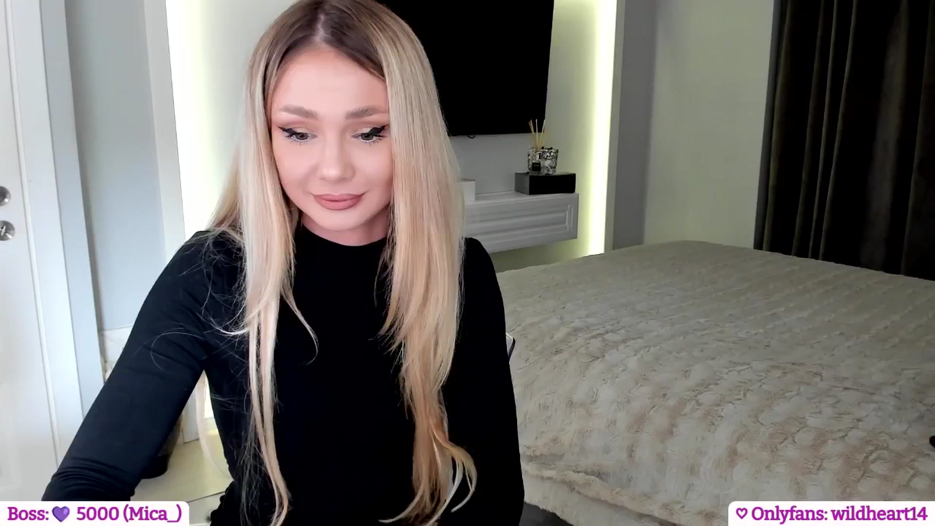 Gallery image thumbnail from Yveline's myfreecams stream on, 05/09/2025, 23:23 image 8 of 20