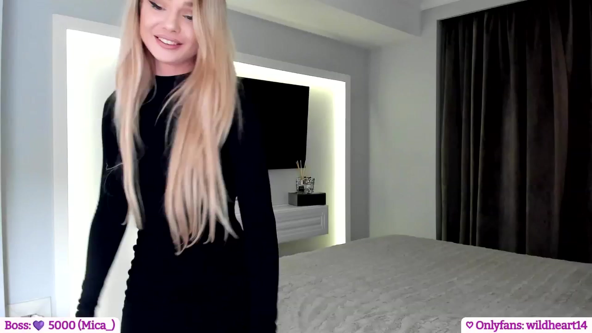 Gallery image thumbnail from Yveline's myfreecams stream on, 05/09/2025, 23:23 image 11 of 20