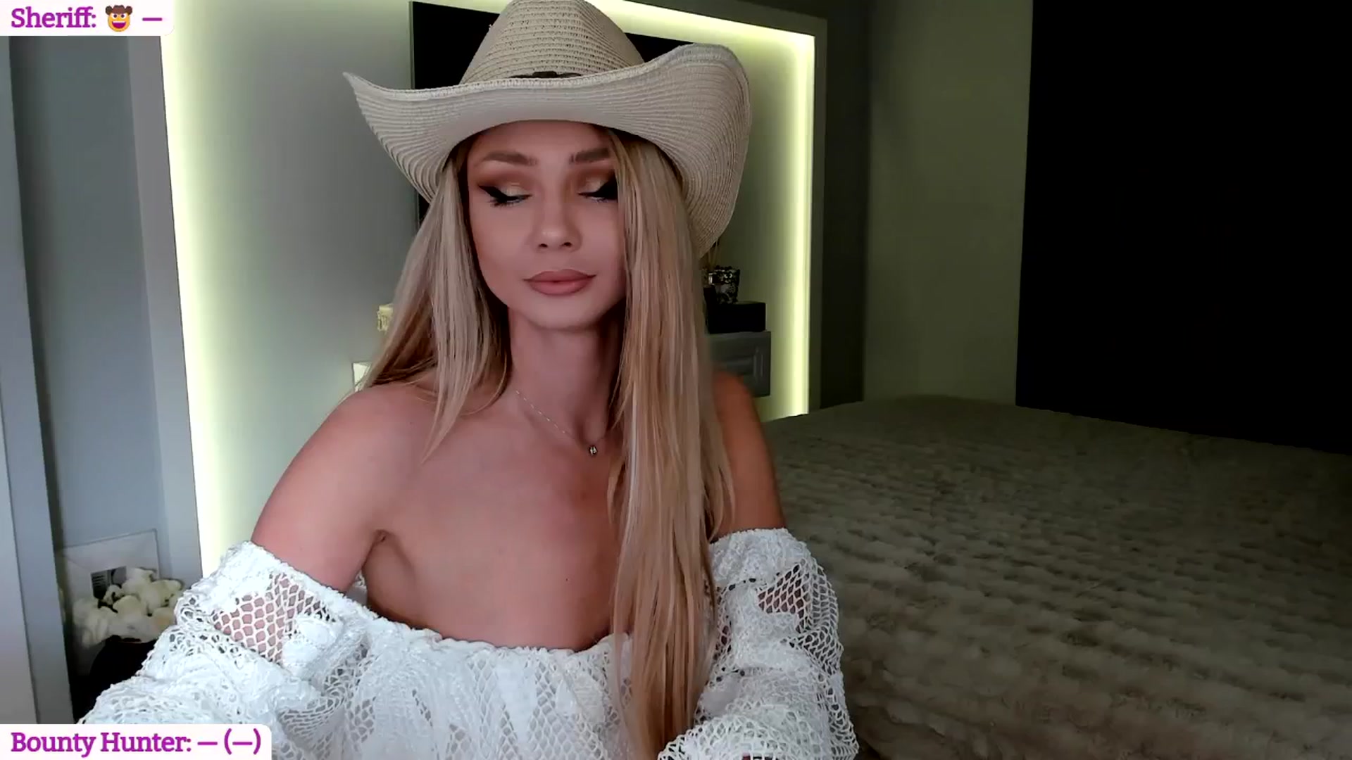 Gallery image thumbnail from Yveline's myfreecams stream on, 05/10/2025, 23:21 image 1 of 20