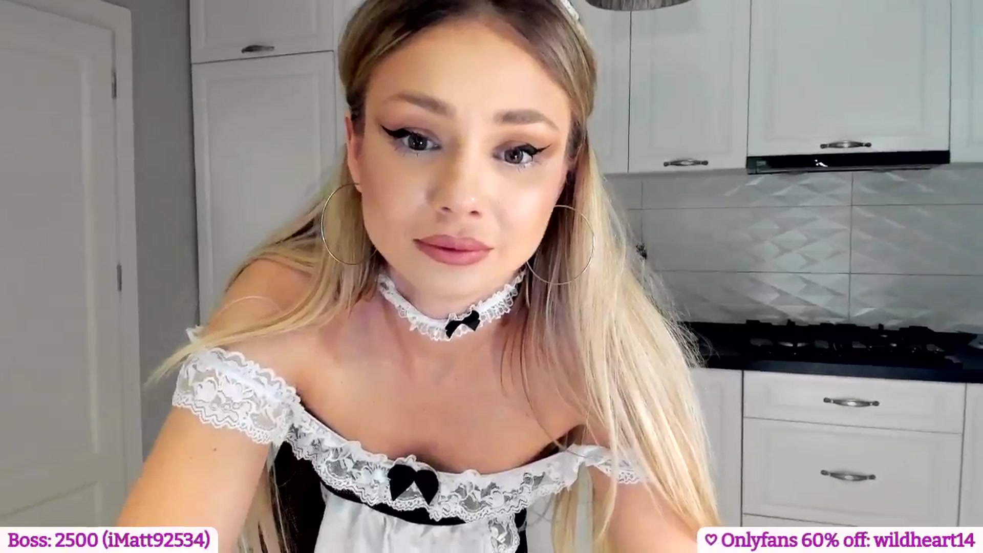 Gallery image thumbnail from Yveline's myfreecams stream on, 05/25/2025, 23:07 image 9 of 20