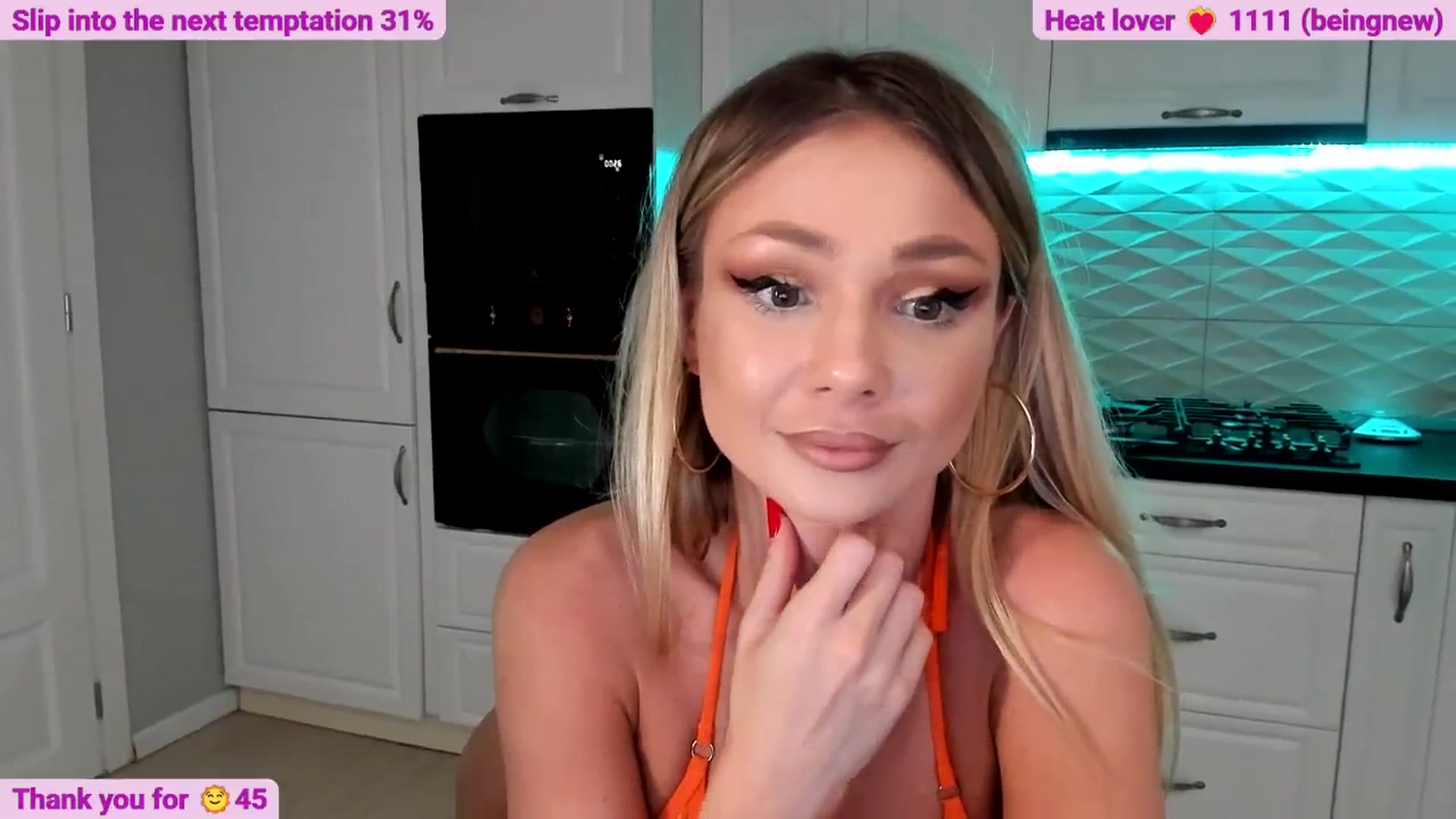Gallery image thumbnail from Yveline's myfreecams stream on, 06/16/2025, 20:48 image 13 of 20