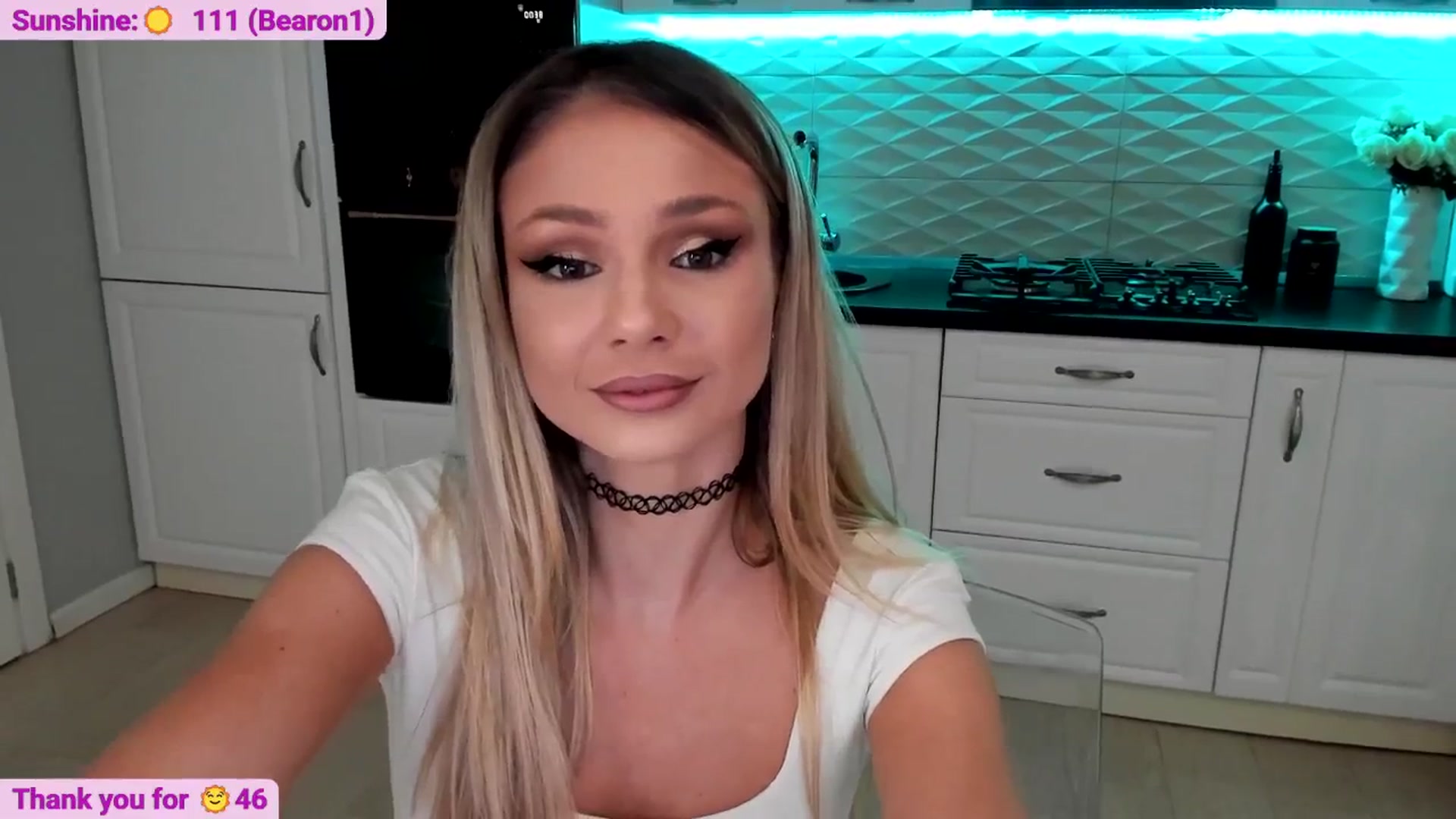 Gallery image thumbnail from Yveline's myfreecams stream on, 06/18/2025, 22:28 image 9 of 20