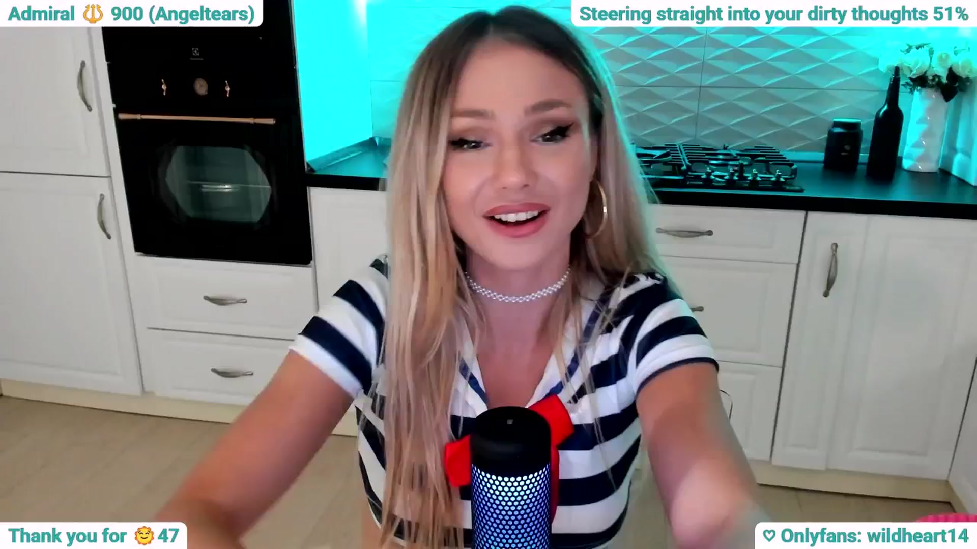 Gallery image thumbnail from Yveline's myfreecams stream on, 06/28/2025, 23:59 image 7 of 20