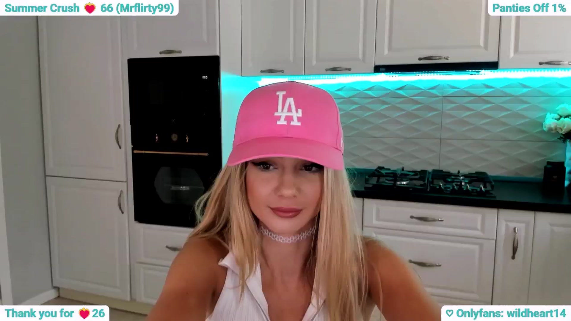 Gallery image thumbnail from Yveline's myfreecams stream on, 07/02/2025, 09:41 image 4 of 20