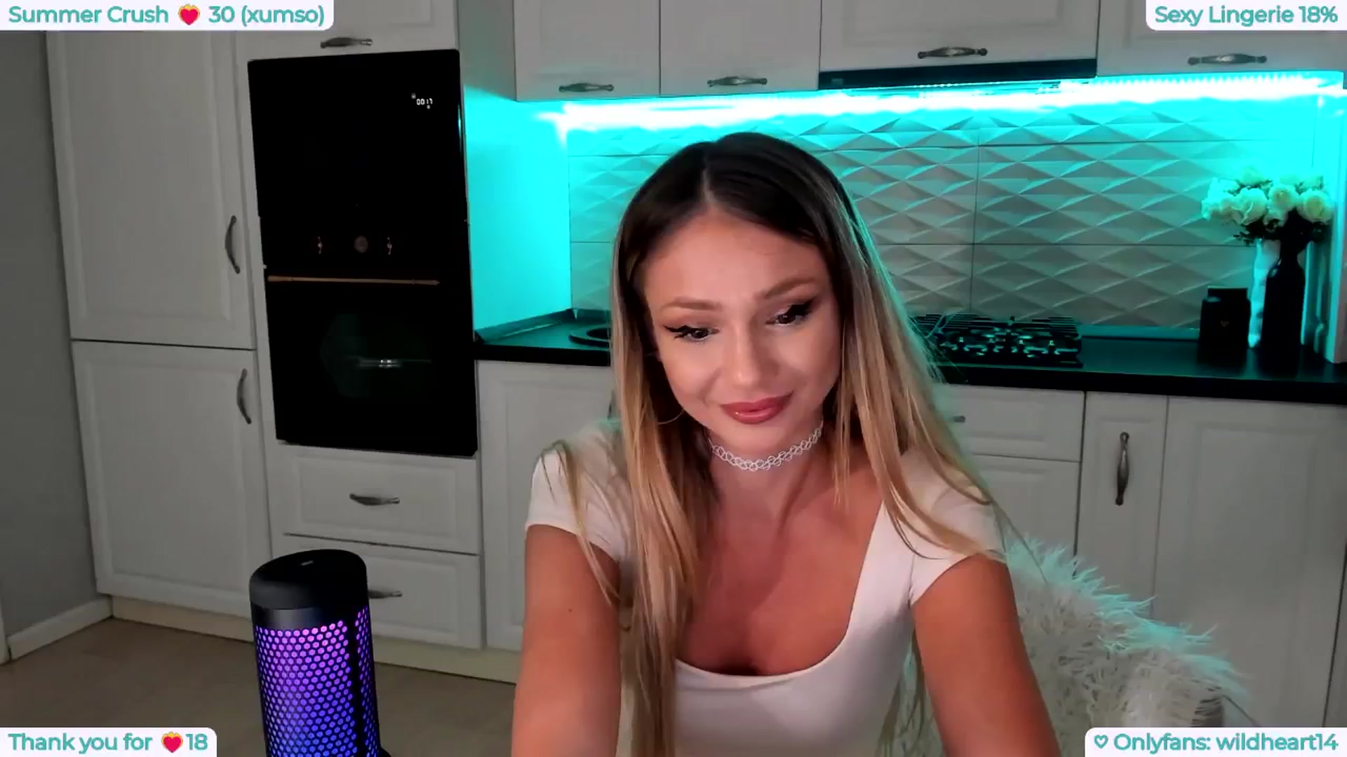Gallery image thumbnail from Yveline's myfreecams stream on, 07/02/2025, 20:24 image 7 of 20