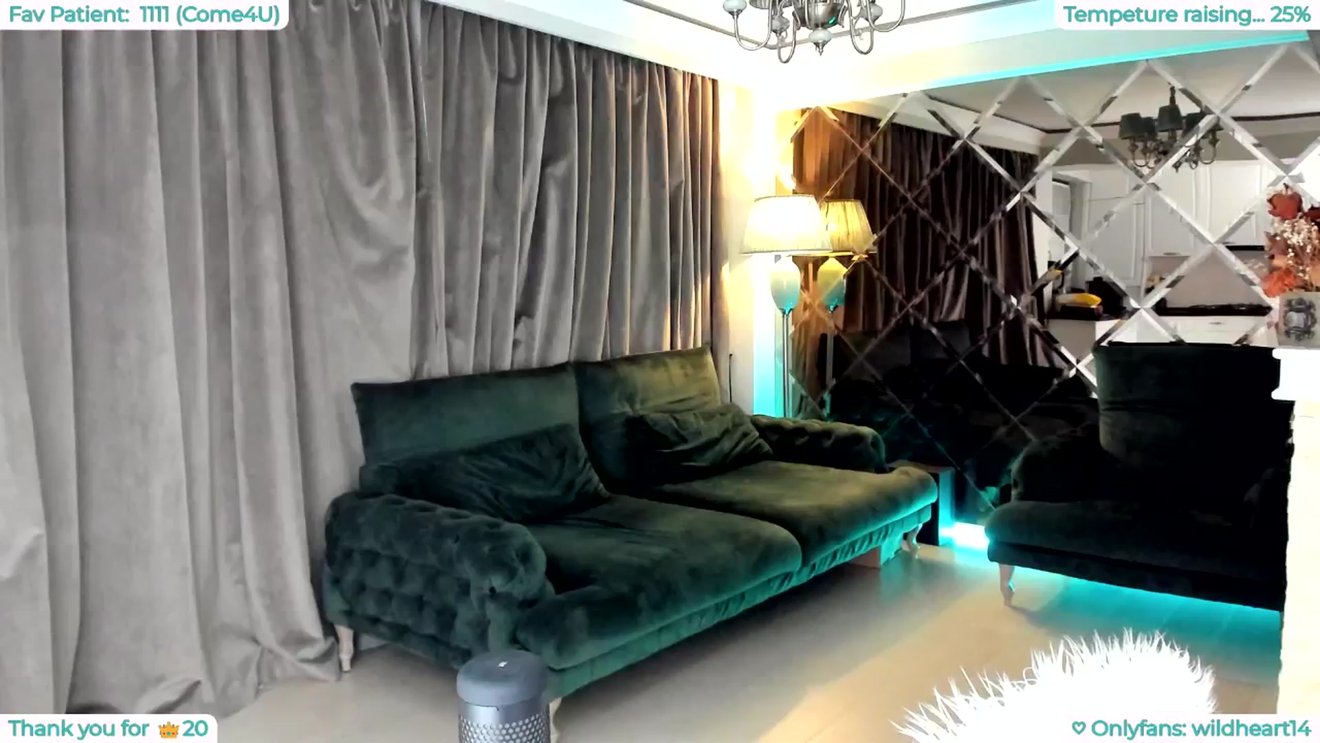 Gallery image thumbnail from Yveline's myfreecams stream on, 07/03/2025, 18:39 image 13 of 20