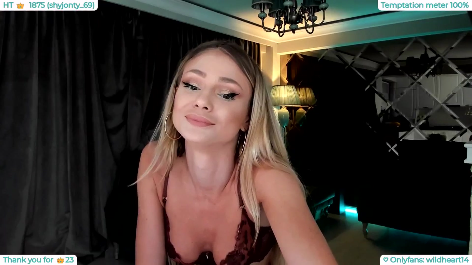 Gallery image thumbnail from Yveline's myfreecams stream on, 07/04/2025, 21:59 image 19 of 20